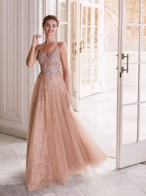 EVENING DRESS 2022 Marfil by Rosa Clará 5J226