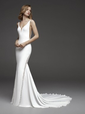 WEDDING DRESS 2021 Atelier Pronovias Colonia