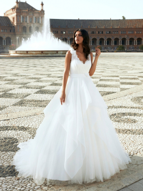 WEDDING DRESS 2023 Marchesa Coralle