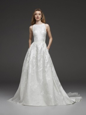 WEDDING DRESS 2020 Atelier Pronovias Cynthia