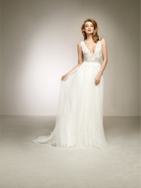 WEDDING DRESS 2020 Pronovias Dalgo