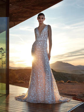WEDDING DRESSES Atelier Pronovias Diamond 2024