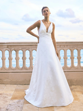 Svatební šaty Marchesa Eire 2023