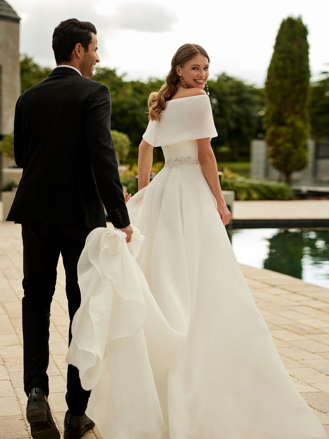 Svatební šaty Pronovias Espiga | NUANCE – svatební dům Plzeň, Praha