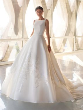 WEDDING DRESSES Pronovias Green 2021