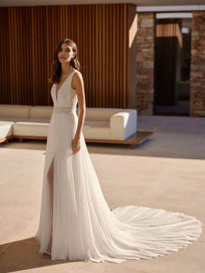 WEDDING DRESSES Rosa Clará Inaya 2023