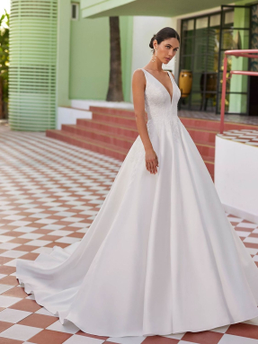 SVATEBNÍ ŠATY 2026 Luna Novias Juno