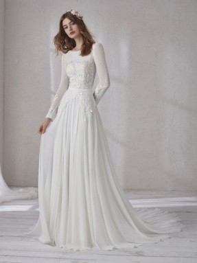 WEDDING DRESS 2020 Pronovias Maebry