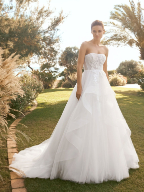 WEDDING DRESS 2023 Marchesa Maira