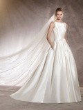 Svatební šaty Pronovias Aras 2020