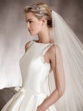 Svatební šaty Pronovias Aras 2020