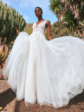 WEDDING DRESSES Pronovias Arenal 2022