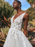 WEDDING DRESSES Pronovias Arenal 2022