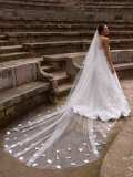 Svatební šaty Pronovias Catrey 2027