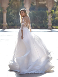 WEDDING DRESSES Pronovias Danube 2024