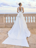 Svatební šaty Marchesa Eire 2023