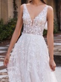 WEDDING DRESSES Pronovias Elara 2021