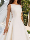 WEDDING DRESSES Pronovias Elenco 2023