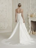 Svatební šaty Pronovias Eline 2020