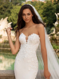 WEDDING DRESSES Pronovias Epico 2024