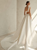 WEDDING DRESSES Rosa Clará Couture Fania 2024