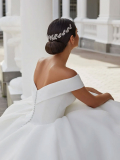 WEDDING DRESSES Pronovias Farrah 2022