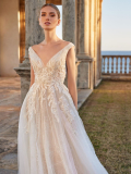 WEDDING DRESSES Pronovias Ilitia 2024