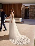 WEDDING DRESSES Rosa Clará Inaya 2023