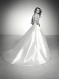 Svatební šaty Pronovias Irlena 2020