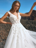 WEDDING DRESSES Pronovias Jeita 2022