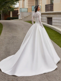 WEDDING DRESSES Pronovias Jory 2024