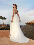 WEDDING DRESSES Pronovias Kansai 2024