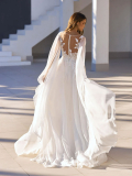 WEDDING DRESSES Pronovias Katinka 2023