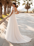 WEDDING DRESSES Pronovias Lucky Star 07 2021