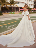 WEDDING DRESSES Rosa Clará Luna Novias Circe 2024