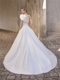 Svatební šaty Pronovias Maiden 2026