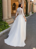 Svatební šaty Pronovias Mimosa 2023