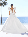 Svatební šaty Pronovias Myrtus 2023