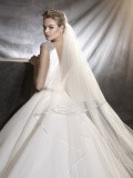 Svatební šaty Pronovias Ovidia 2020