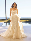 WEDDING DRESSES Pronovias Phoebe 2024