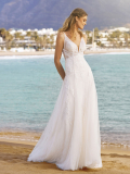 WEDDING DRESSES Pronovias Samba 2023