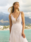 WEDDING DRESSES Pronovias Samba 2023