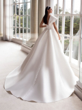 Svatební šaty Pronovias Sedna 2022