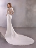 Svatební šaty Atelier Pronovias Spacegirl 2020