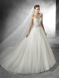 Svatební šaty Pronovias Taciana 2020