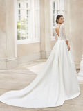 WEDDING DRESSES Rosa Clará Toscana 2023