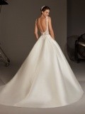 Svatební šaty Pronovias Virgo 2020