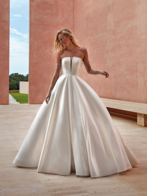 WEDDING DRESS 2024 Pronovias Ozen