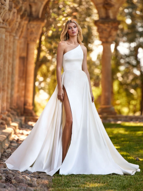 WEDDING DRESS 2023 Pronovias Nora