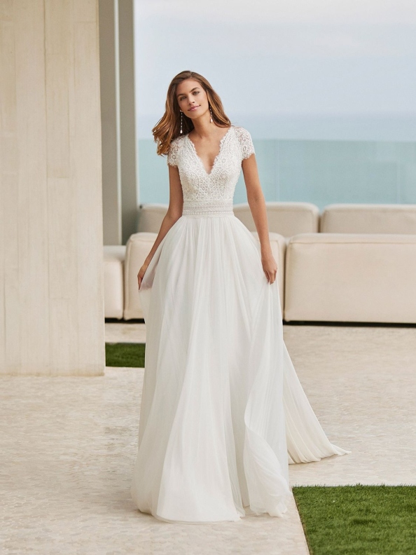 WEDDING DRESSES Rosa Clará Gabin 2023 